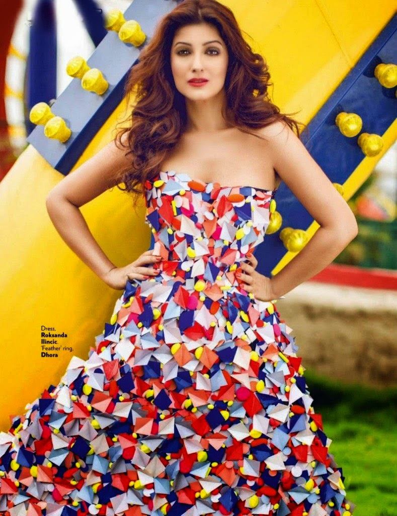 Twinkle khanna hot bikini photo Twinkle khanna hot bikini photo
